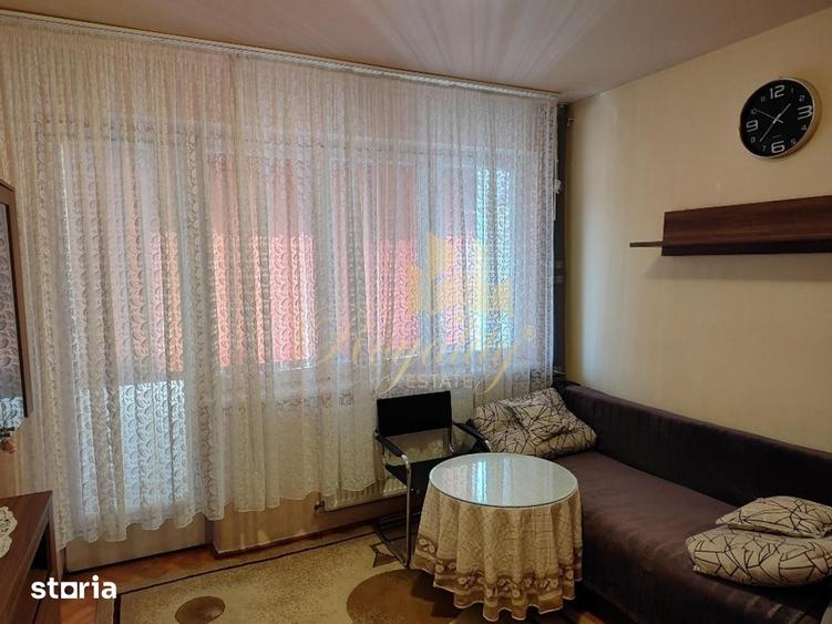 Apartament cu 2 camere decomandat, mobilat în Olimpia-Stadion