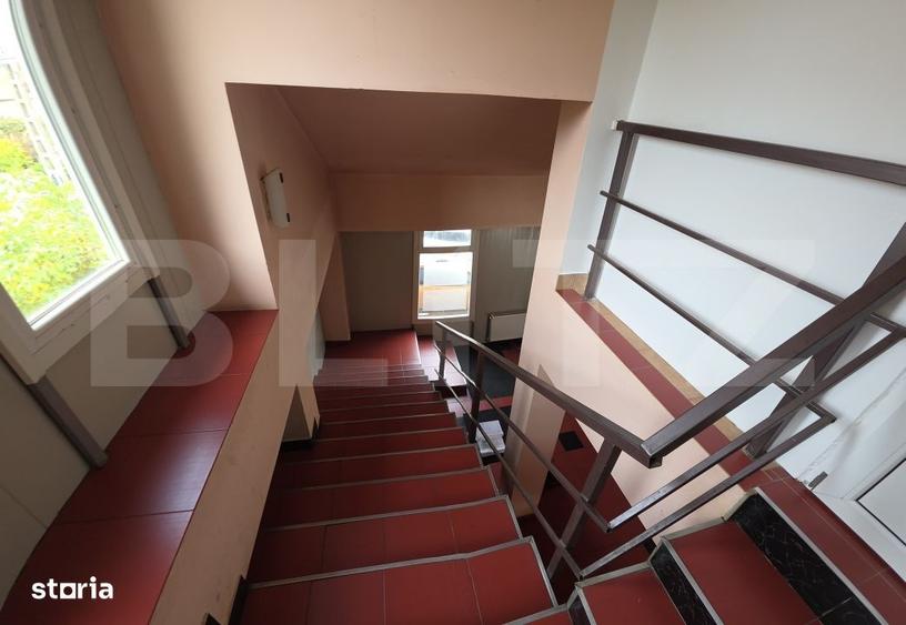 Spațiu comercial, de 308 mp, în Jichișu de Jos