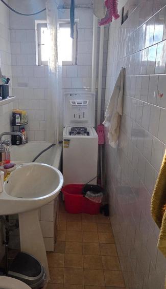 Apartament cu 3 camere decomandat în Iosefin