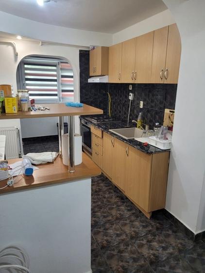 Apartament cu 2 camere decomandat în Exterior Vest