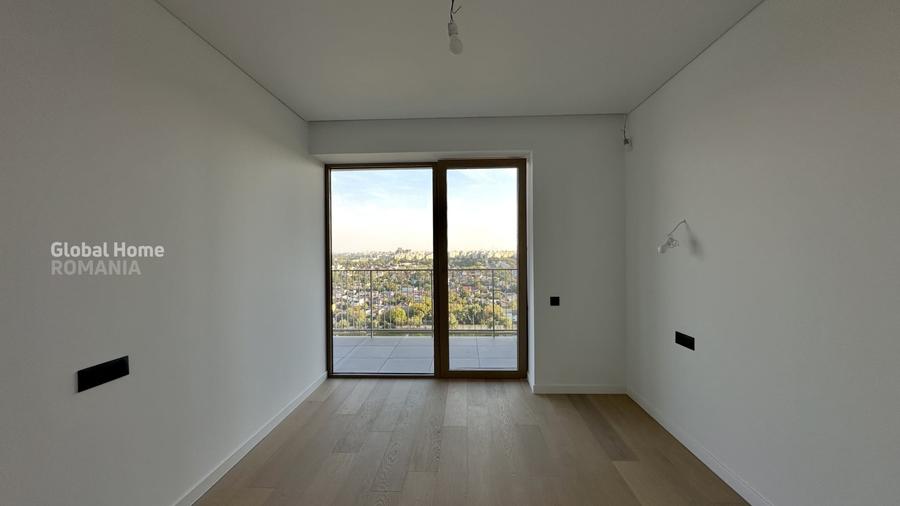 Apartament cu 4 camere decomandat în Aviației