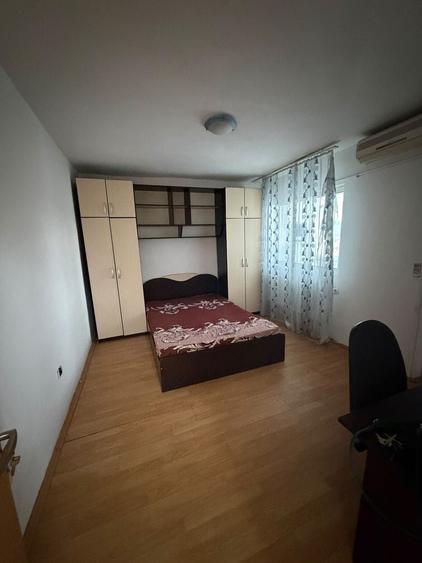 Garsonieră decomandată în Nord