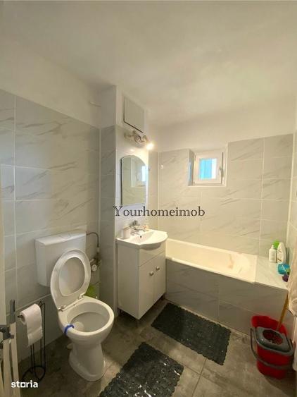 Apartament cu 2 camere decomandat în Rovine