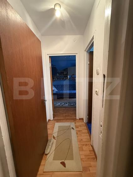 Apartament cu 2 camere semidecomandat, mobilat în Centrul Civic