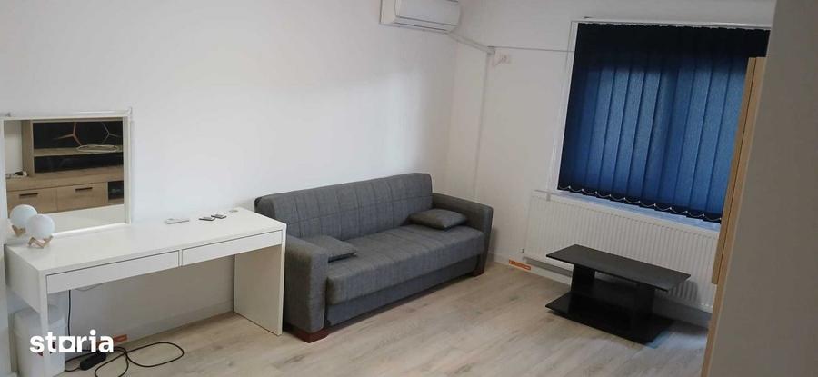 Apartament cu 3 camere semidecomandat, mobilat în Theodor Pallady
