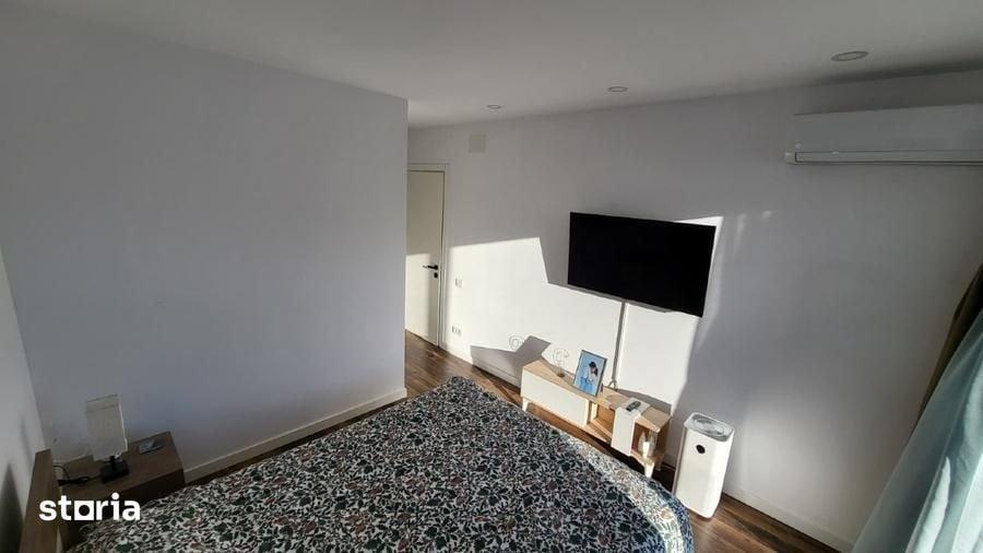 Apartament cu 3 camere în Gara de Nord