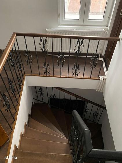 Apartament cu 4 camere în Dorobanți