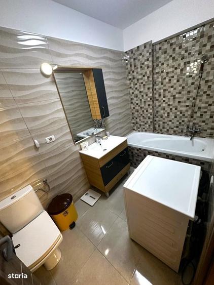 Apartament cu 3 camere decomandat în Dobroești