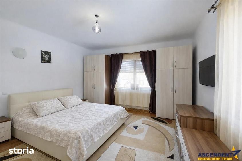 Apartament cu 4 camere decomandat în Ciucului