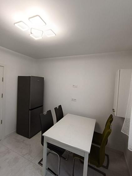 Vand apartament str aviatarilor 2 camere etajul 4 - 1
