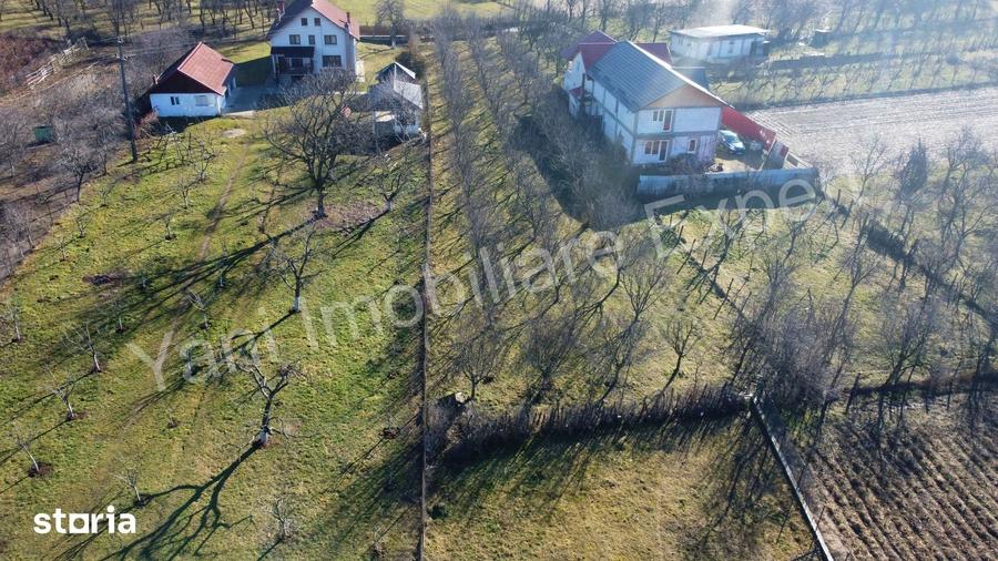 Teren de 1422 mp, în Corbeni