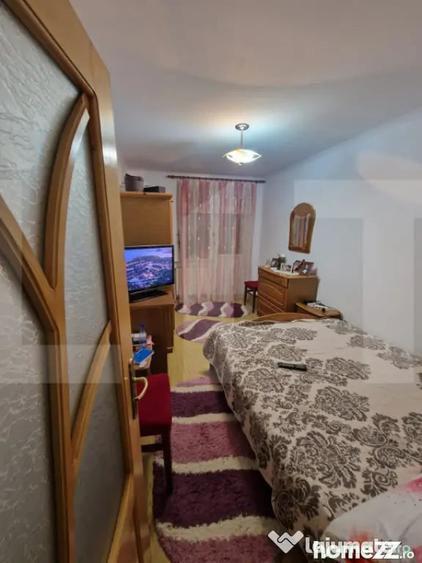 Apartament cu 2 camere decomandat, mobilat în Central