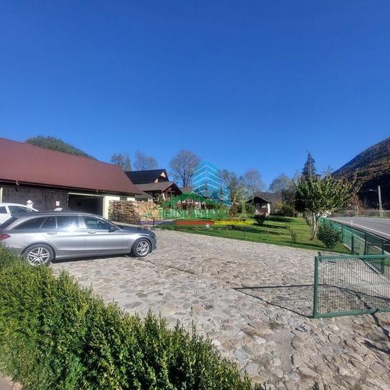 Spațiu comercial, de 700 mp, în Lepșa