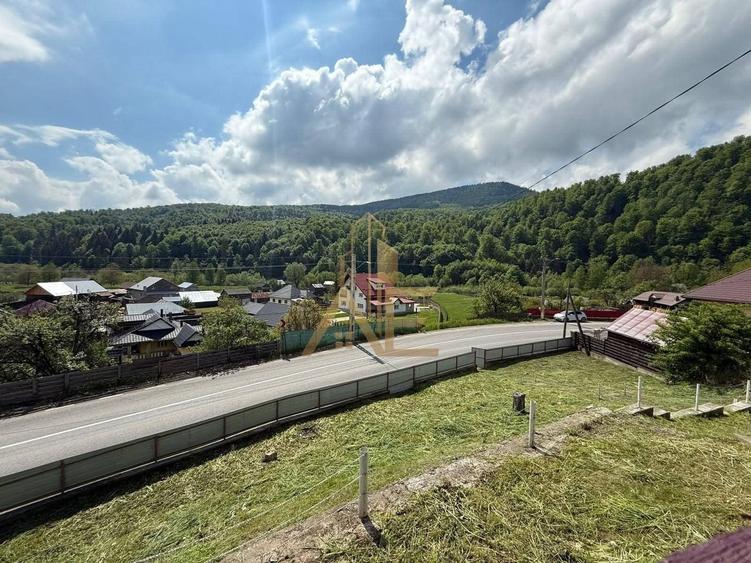 Casă individuală cu 2 camere cu Canalizare în Pipirig