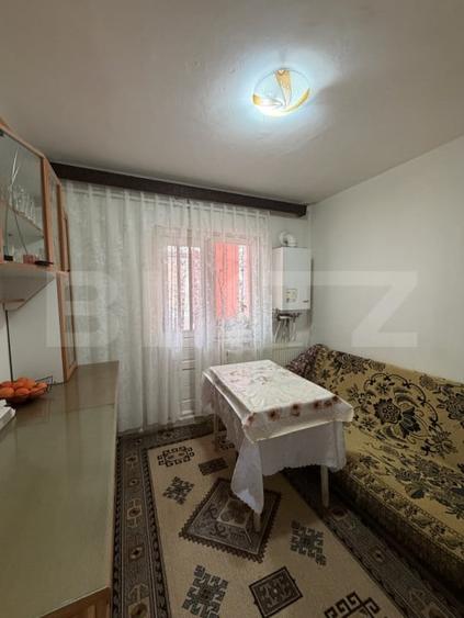 Apartament cu 2 camere decomandat, mobilat în Filiași