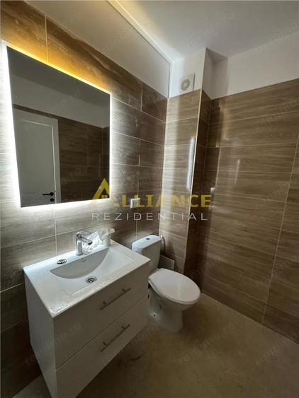 Apartament cu 2 camere decomandat în Metalurgiei
