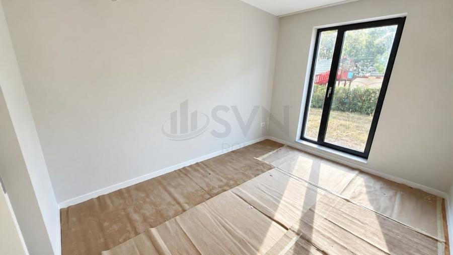 Apartament cu 5 camere decomandat în Băneasa