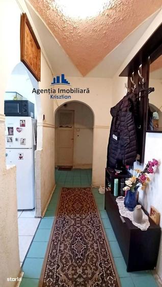 Apartament cu 2 camere decomandat în Carpați 2