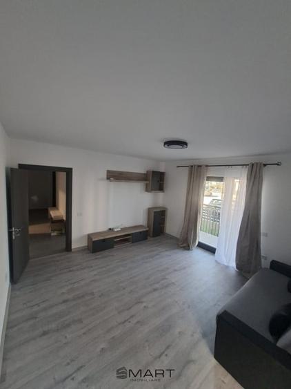 Apartament cu 2 camere decomandat în Cristian