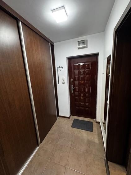 Apartament cu 2 camere decomandat, mobilat în Micro 17