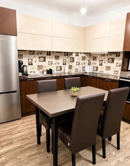 Apartament cu 2 camere decomandat, mobilat în Poiana Brașov