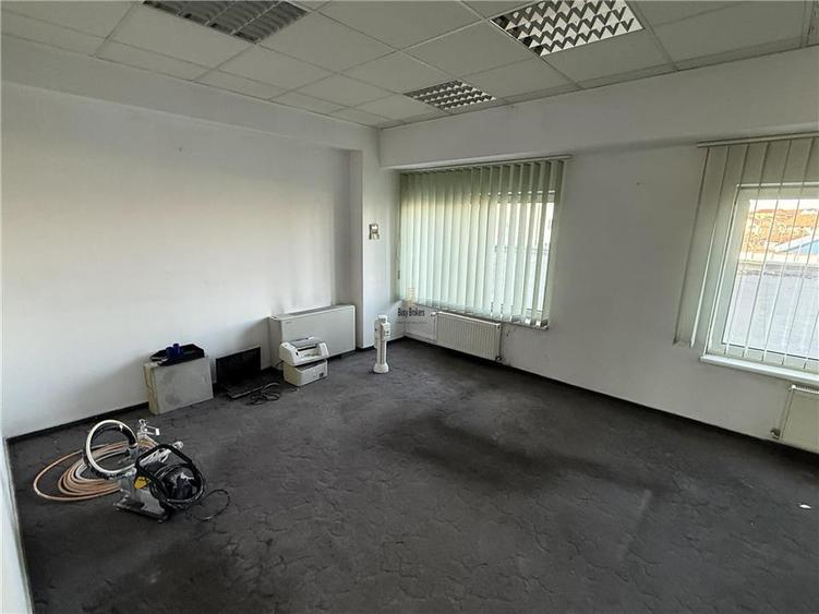 Spațiu comercial, de 350 mp, în Turnișor