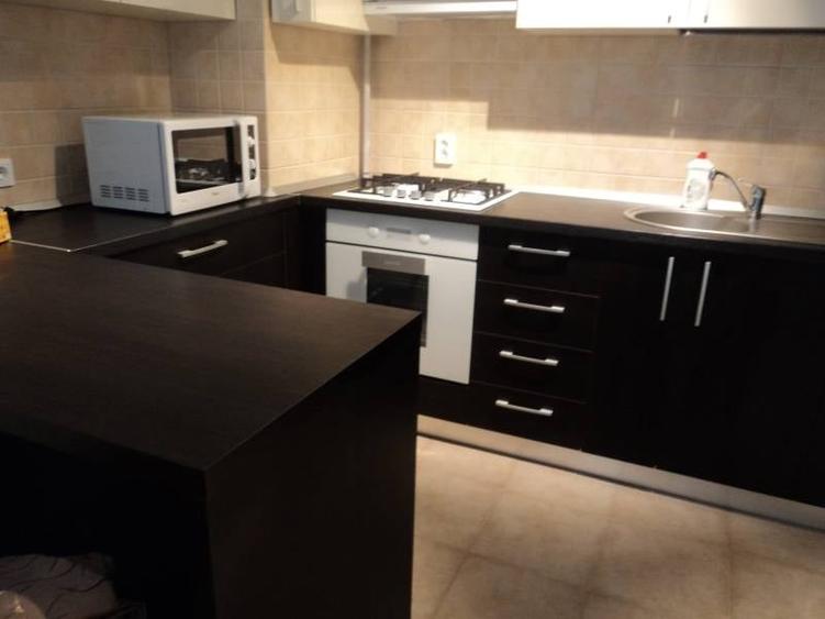 Apartament cu 2 camere semidecomandat în Dorobanți