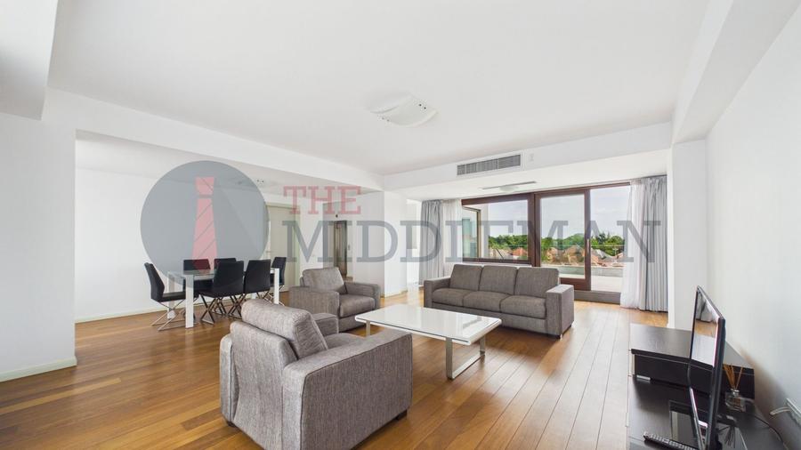 Apartament cu 3 camere decomandat, mobilat în Kiseleff