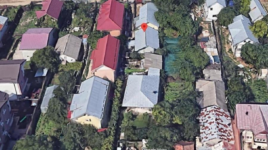Casă individuală cu 3 camere cu Teren 180 Mp în Central