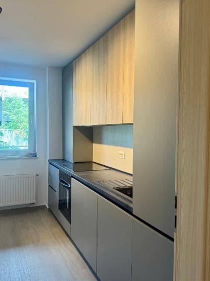 Apartament cu 3 camere decomandat, mobilat în Astra