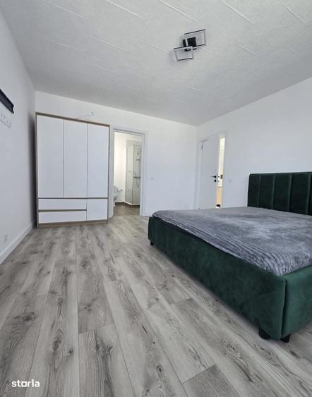 Casă cu 4 camere cu Teren 500 Mp în Central
