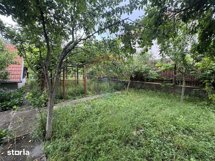 Casă cu 3 camere cu Teren 862 Mp în Central