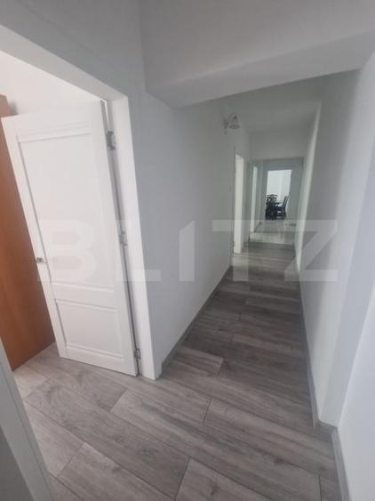 Apartament cu 3 camere decomandat, mobilat în George Enescu