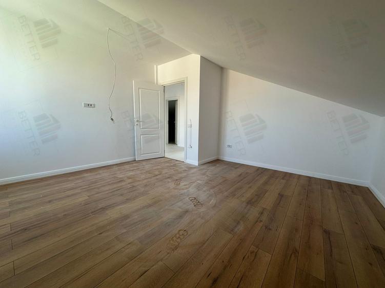 Casă individuală cu 3 camere cu Teren 389 Mp în Berceni