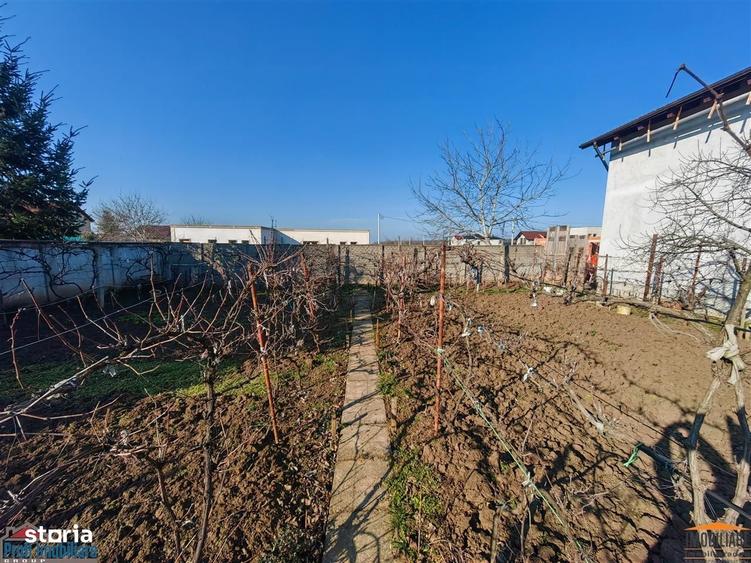 Casă cu 4 camere în Fântânele