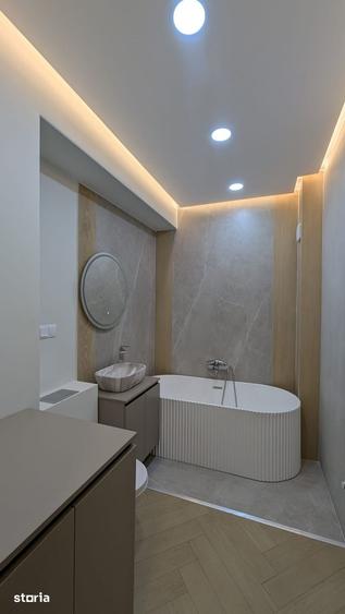 Apartament cu 3 camere în Lazaret