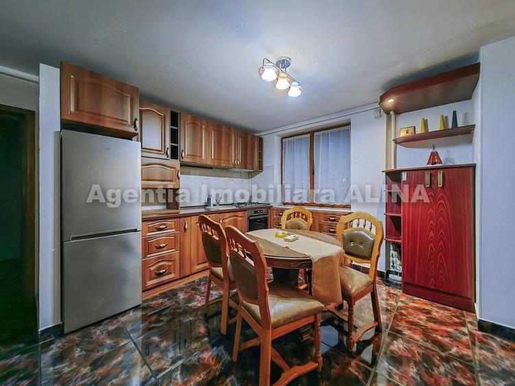 Apartament cu 3 camere semidecomandat în Împăratul Traian