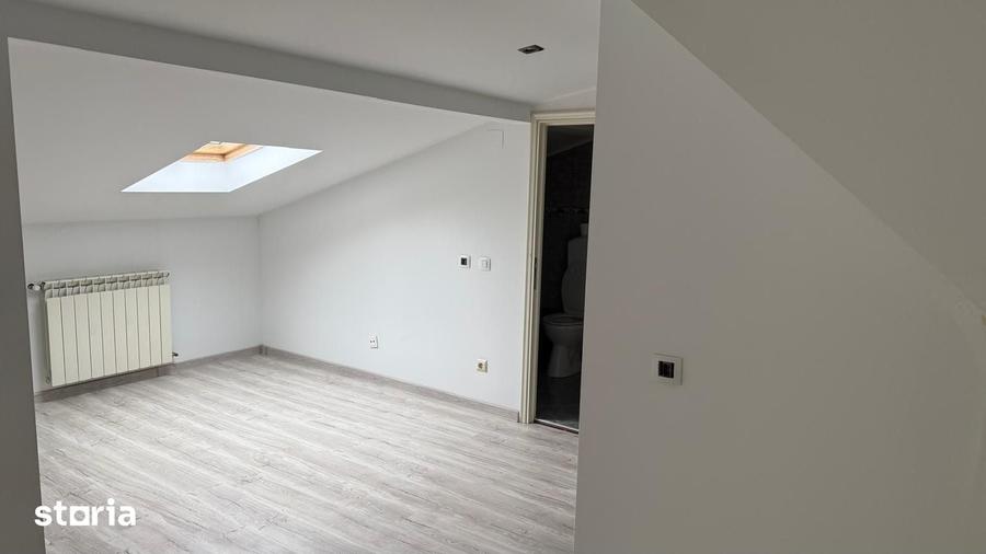 Apartament cu 4 camere decomandat în Obcini