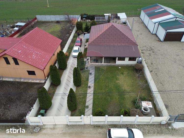 Casă cu 3 camere cu Teren 983 Mp în Munteni