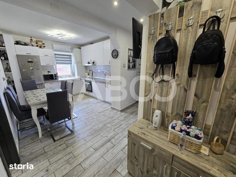Apartament cu 3 camere decomandat în Trei Stejari
