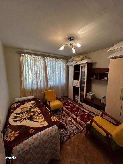 Apartament cu 2 camere decomandat în Traian