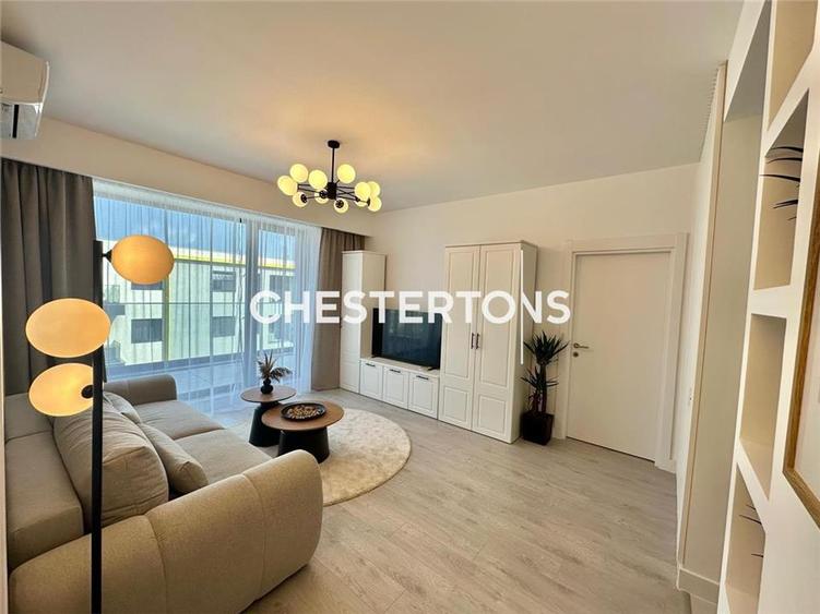 Apartament cu 3 camere semidecomandat, mobilat în Gorjului