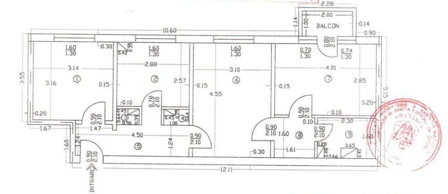 Apartament cu 3 camere semidecomandat în Central