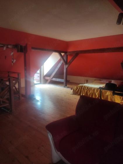 Casă cu 3 camere cu Teren 600 Mp în Central