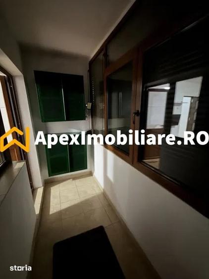 Apartament cu 2 camere decomandat în Tei