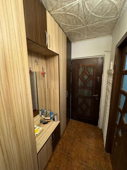 Apartament cu 2 camere decomandat în Exterior Vest