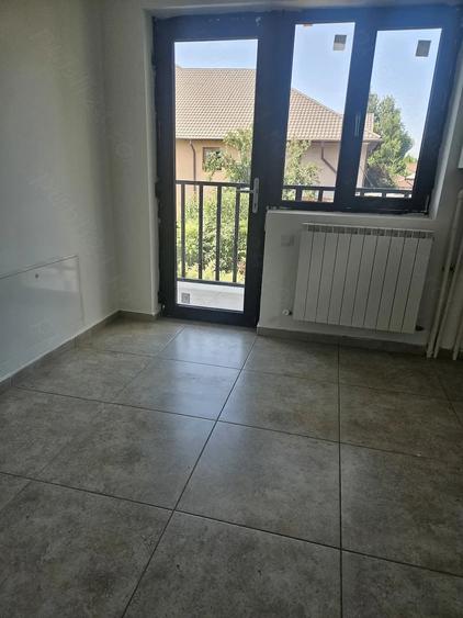 Casă cu Teren 356 Mp în Central