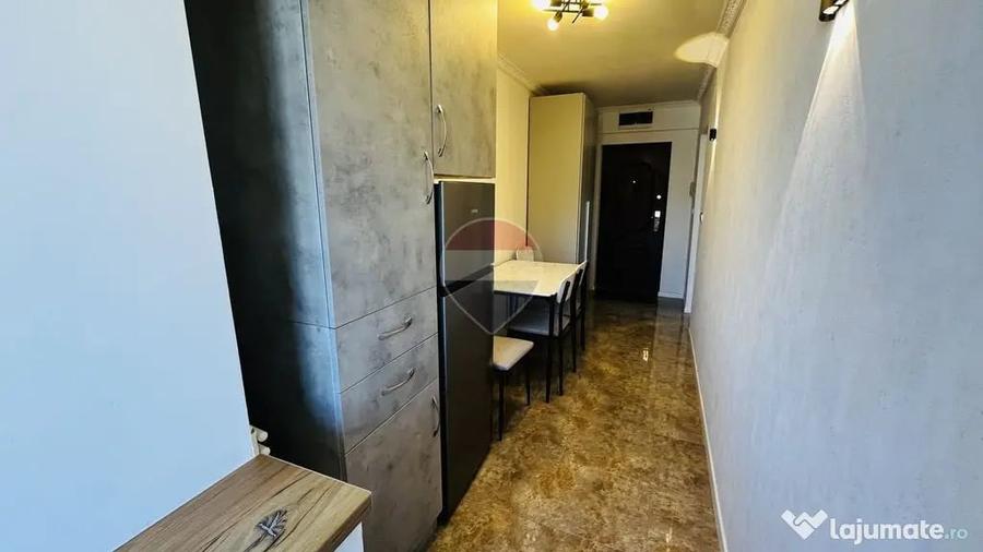 Garsonieră semidecomandată în Central
