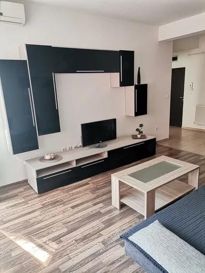 Apartament cu 2 camere nedecomandat în UTA