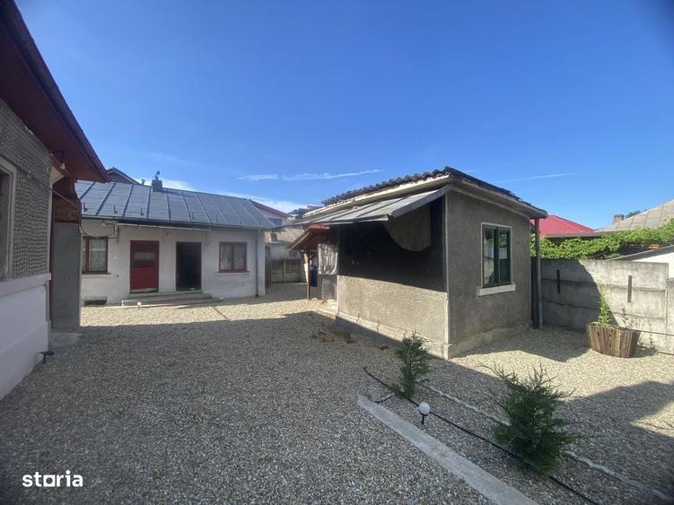 Vanzare casa cu potential rezidential si comercial in Pucioasa -441 mp - 6